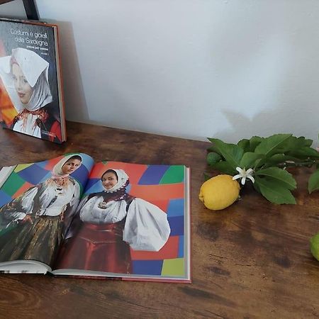 La Pintadera Sarda Appartement Carbonia Buitenkant foto